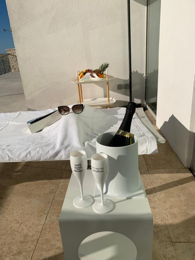 Villa Basthel Direct Aan Zee ,Verwarmd Zwembad En Sauna Baric Draga Ngoại thất bức ảnh